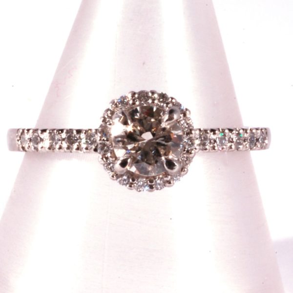 Platinum diamond set halo ring - Image 4