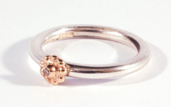 Ball cluster stacking ring - Image 2