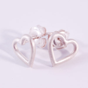 Simplicity Heart Earrings